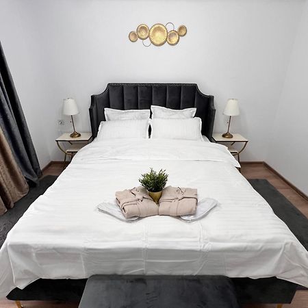 Sun Apartments Отопени Экстерьер фото